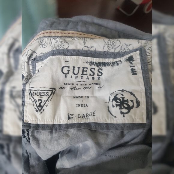 Guess Shirt XL - Picture 3 of 3